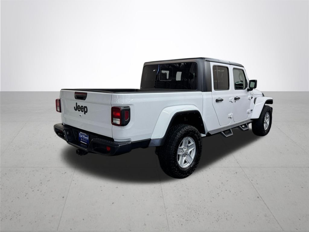Used 2022 White Jeep Sport image 7