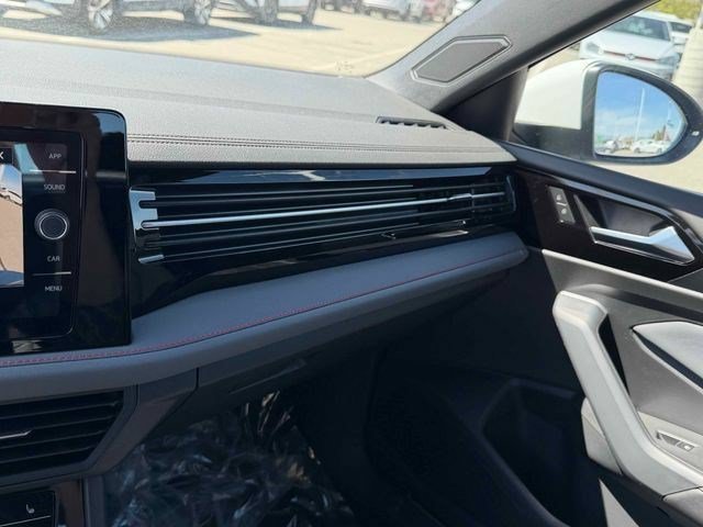 New 2026 White Volkswagen Autobahn image 25