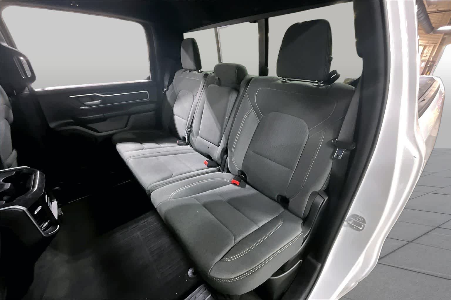 Used 2022 Bright White Clearcoat Ram Big Horn image 27