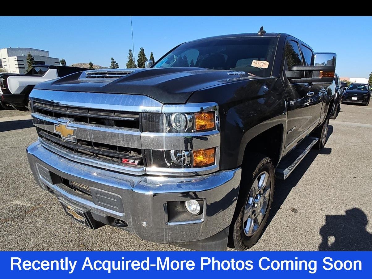 2018 Chevrolet Silverado HD LTZ 4WD Crew Cab Standard Box's photo