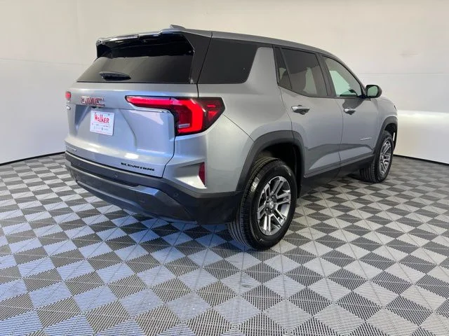 Used 2025 Silver GMC Elevation image 6