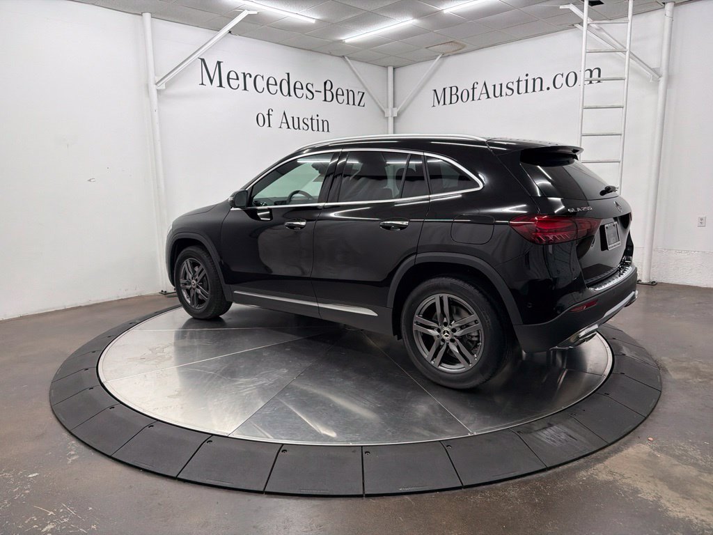 New 2026 Night Black Mercedes-Benz GLA 250 image 37