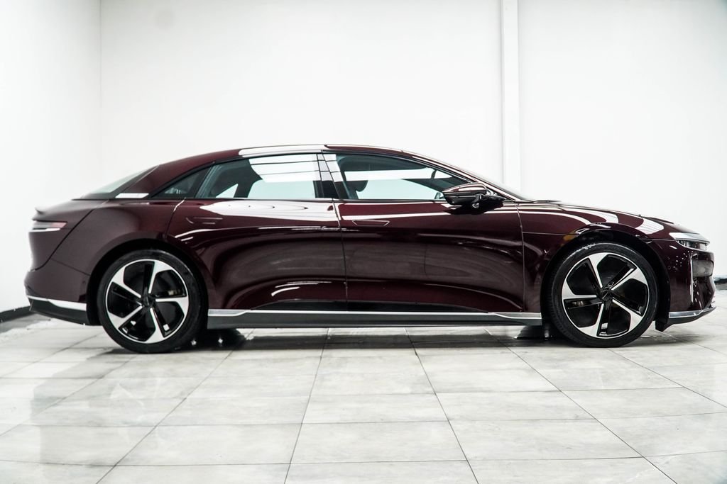 Used 2024 Red Lucid Touring image 7
