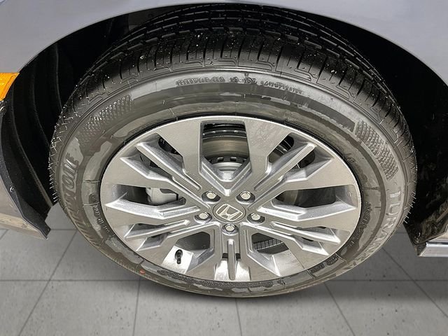 New 2026 Smoke Blue Pearl Honda Touring image 11