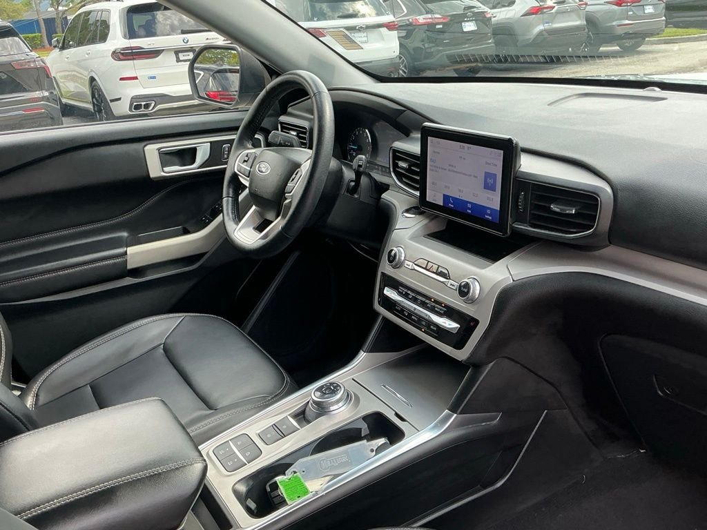 Used 2023 Silver Ford XLT image 20