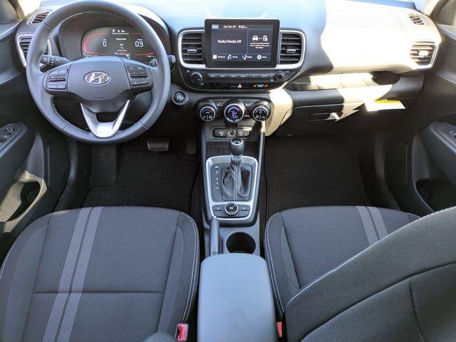 New 2026 Silver Hyundai SEL image 15