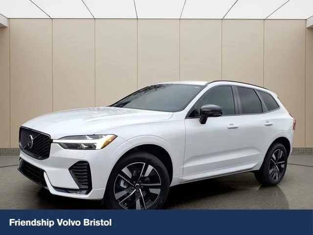 2026 Volvo XC60 B5 Core Dark AWD's photo