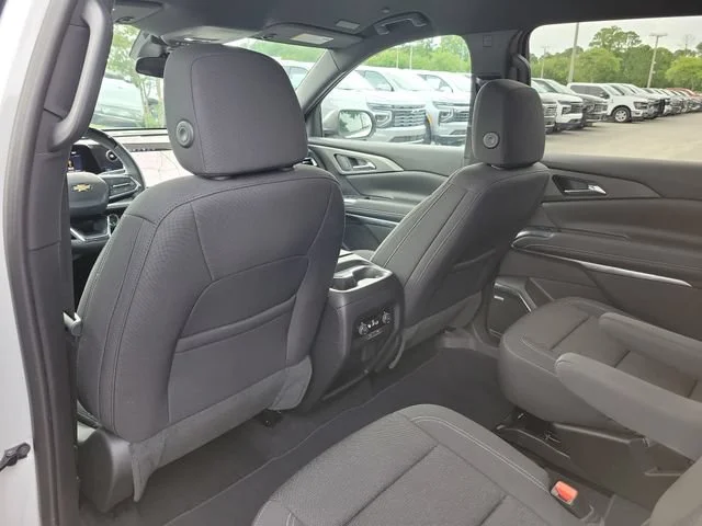 2025 Chevrolet Traverse LT - Photo 10