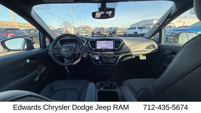 2026 Chrysler Pacifica Select - Photo 36