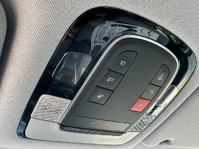 Used 2024 Black Hyundai SEL image 32