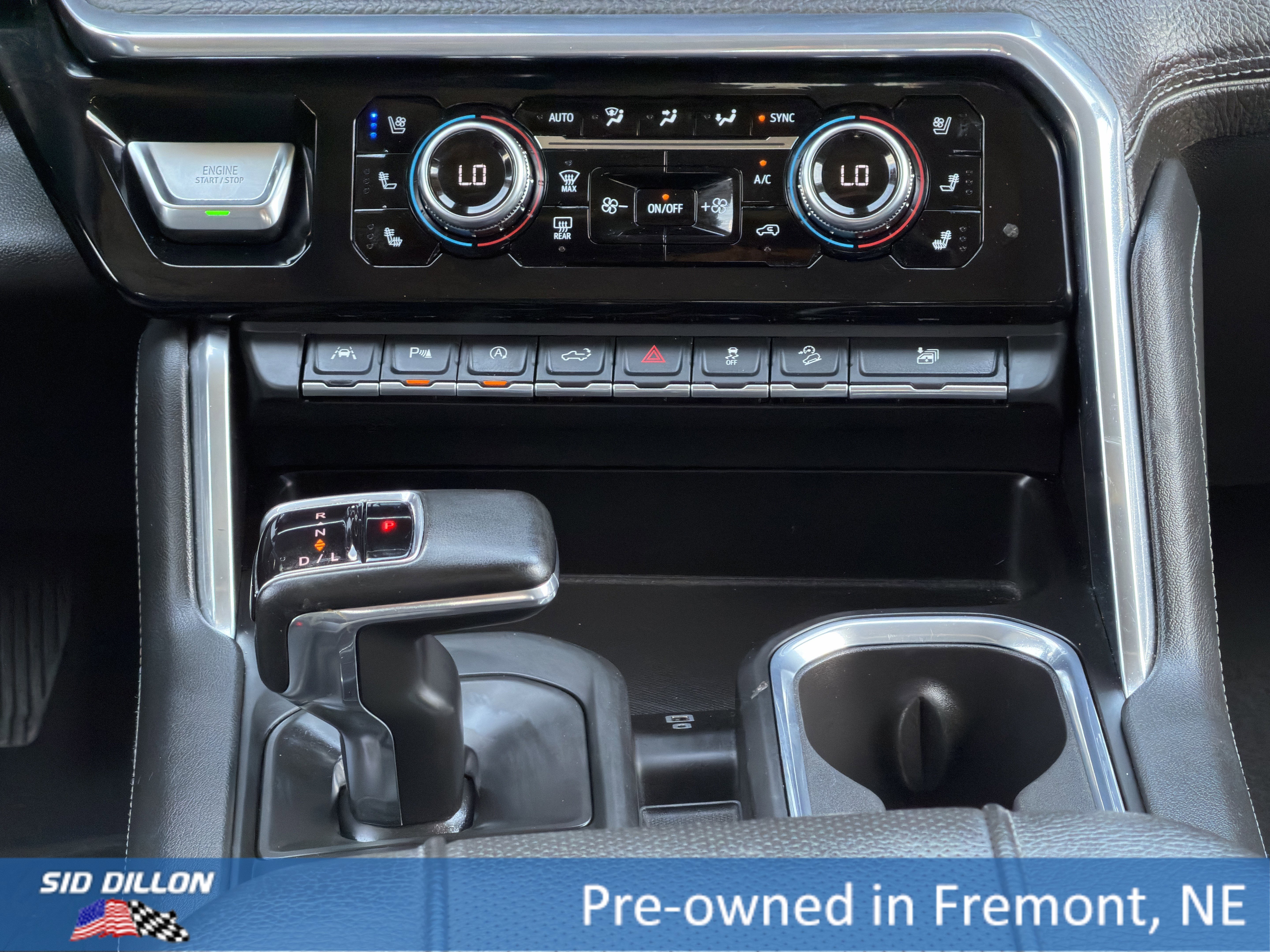 Used 2023 Summit White GMC Denali image 13