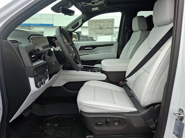 2026 Chevrolet Suburban Premier - Photo 7
