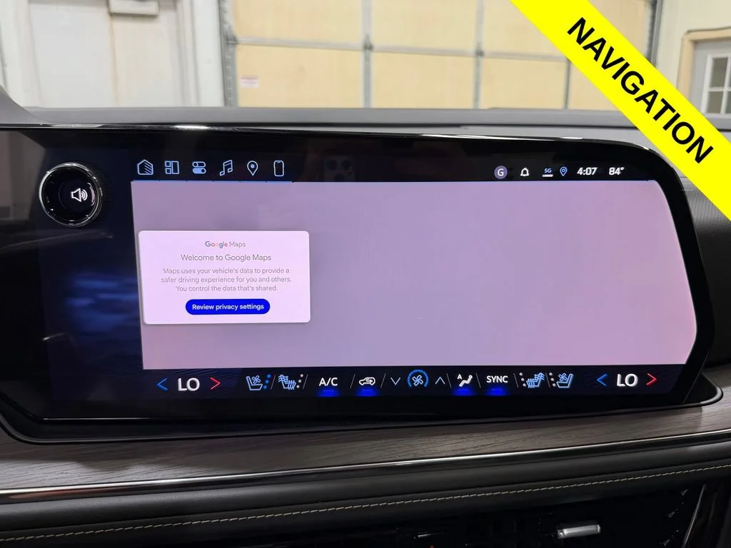 2026 Chevrolet Suburban Premier - Photo 9