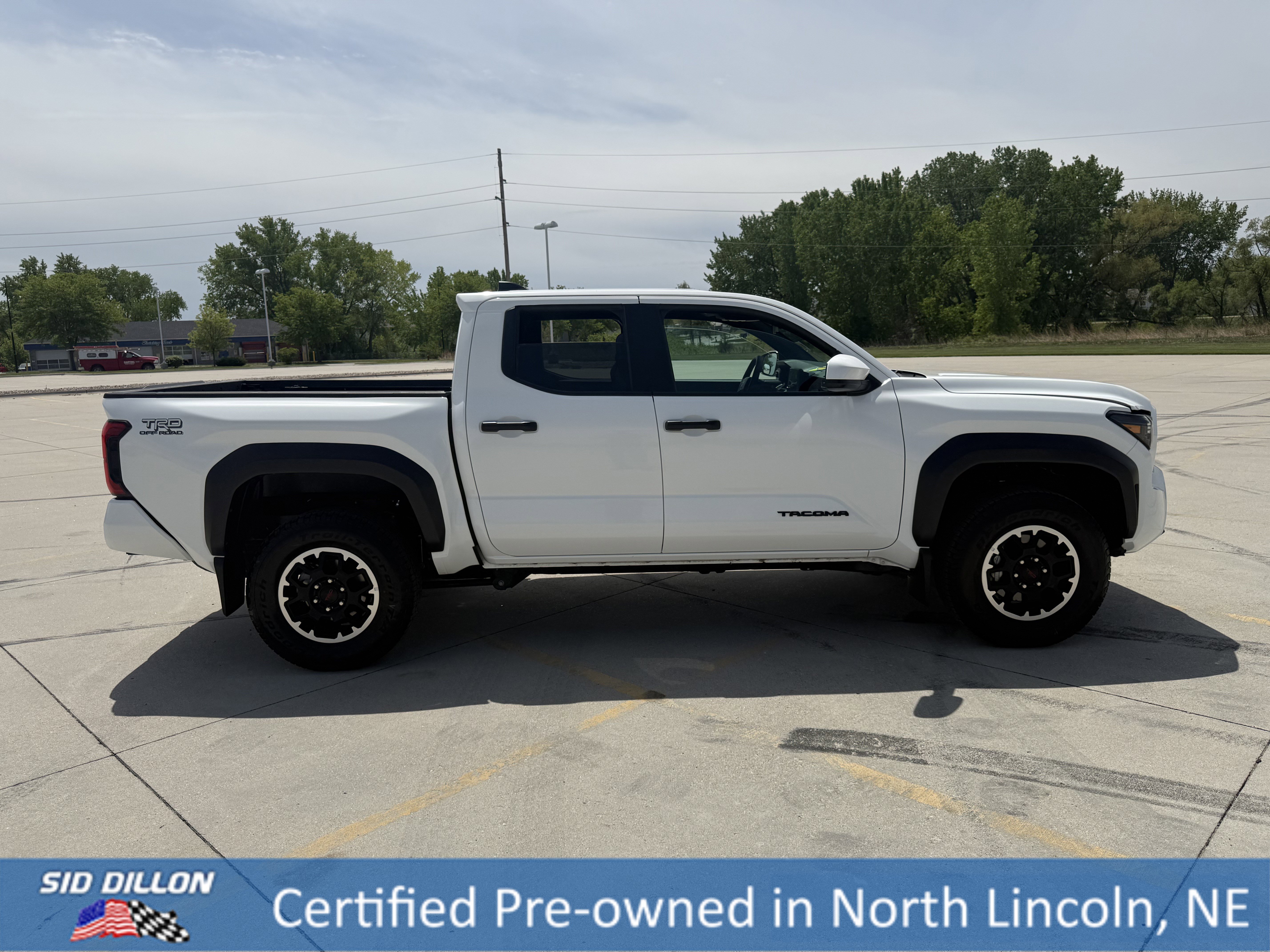 Used 2025 Ice Cap Toyota TRD Off-Road image 3