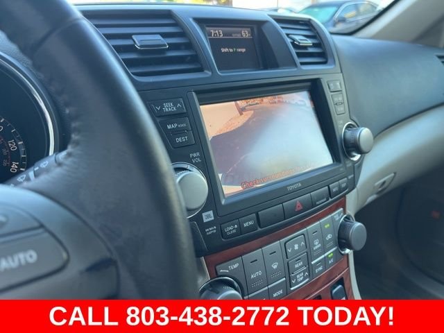 Used 2010 White Toyota Limited image 26