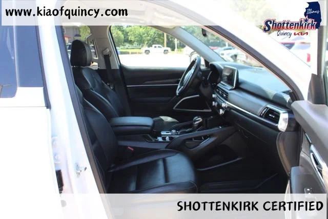 Used 2021 White Kia EX image 13