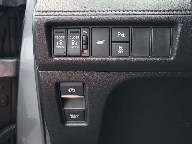 2025 Honda Odyssey Touring - Photo 23