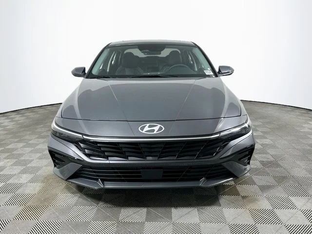 New 2026 Hyundai ELANTRA Limited