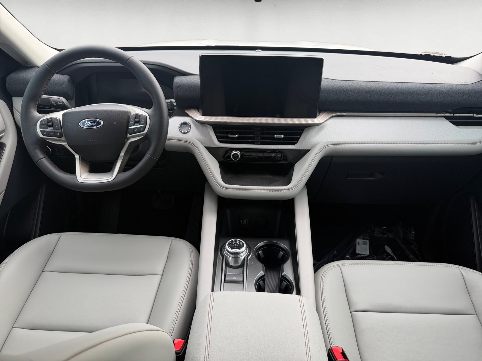 New 2026 Star White Metallic Tri-Coat Ford Active with 200A Pkg image 14