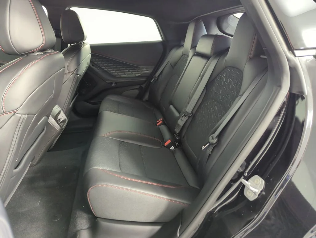 New 2026 Diamond Black Crystal Pearlcoat Dodge R/T image 27