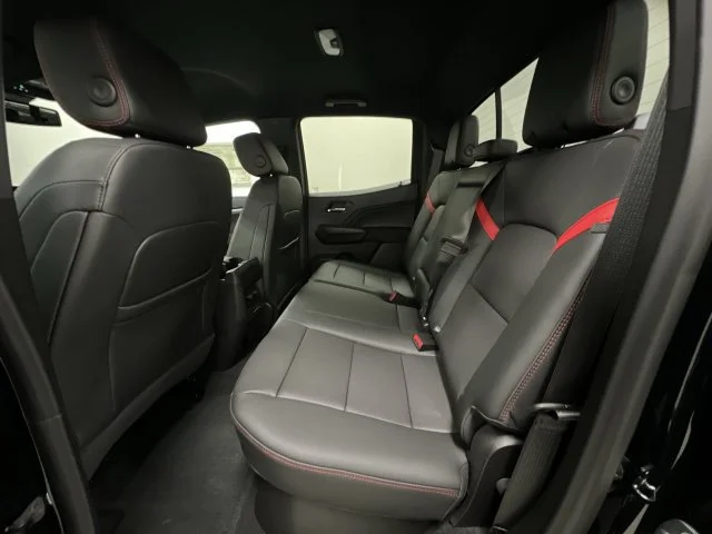 2026 Chevrolet Colorado Z71 - Photo 26