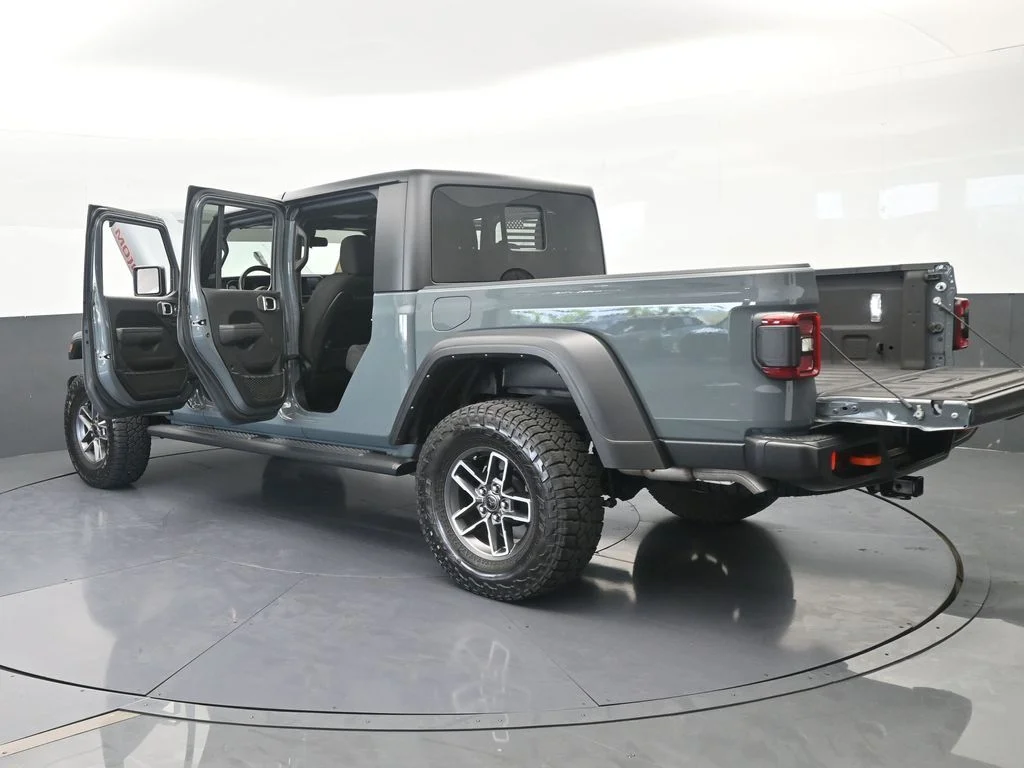 Used 2024 Anvil Clear Coat Jeep Mojave image 76