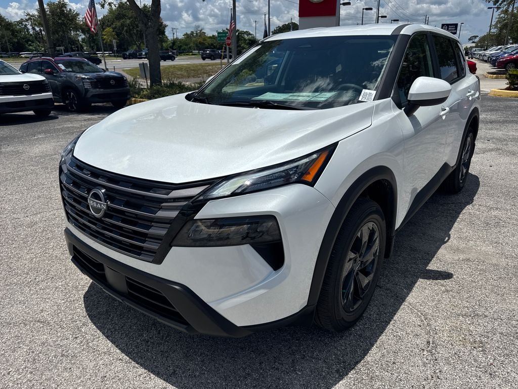 Certified Used 2026 White Nissan SV image 3