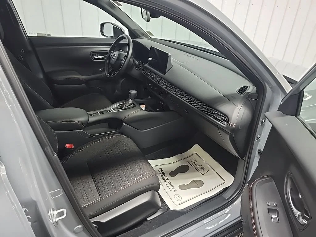 2026 Honda HR-V Sport - Photo 15