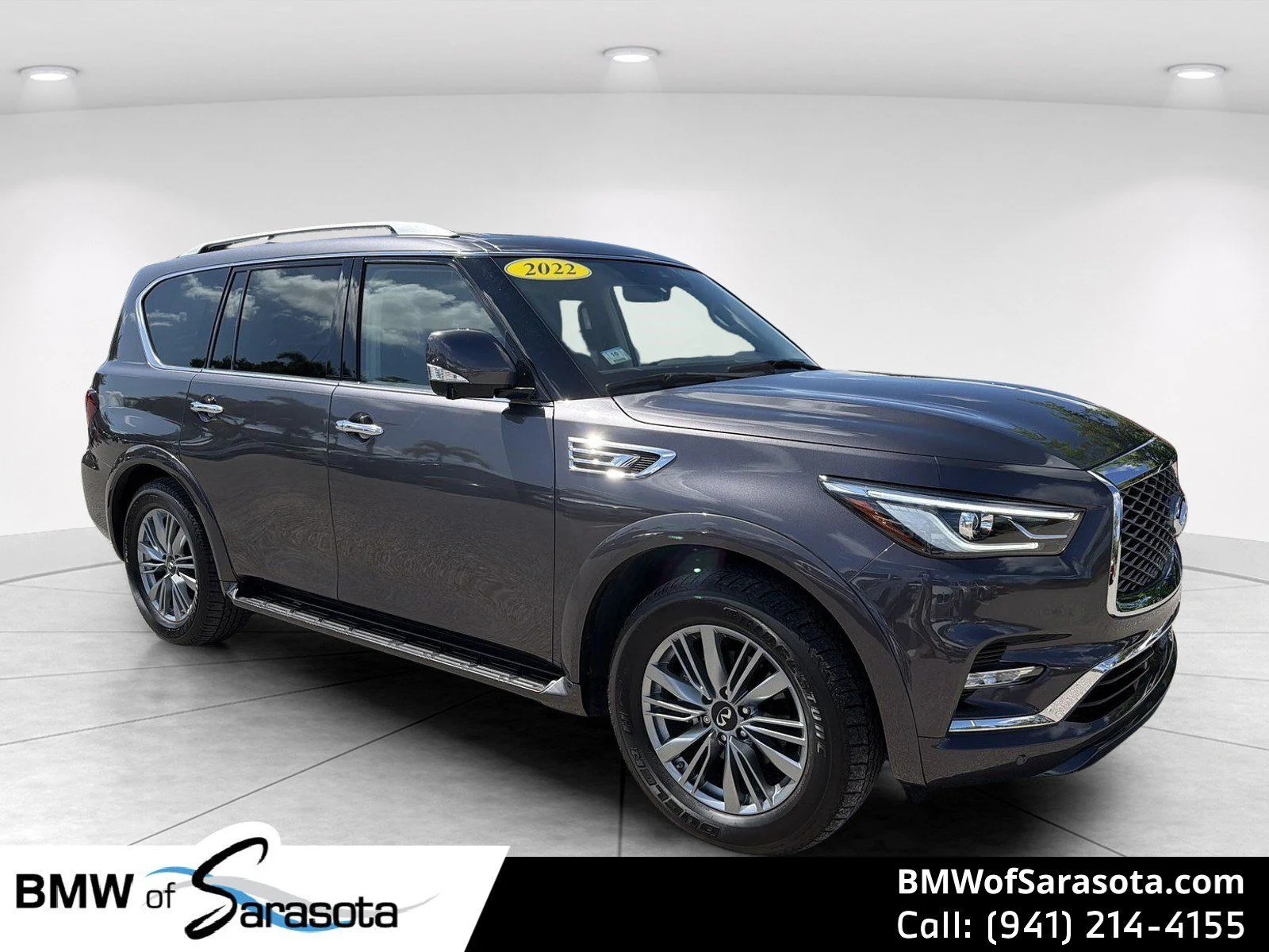 Used 2022 Gray INFINITI LUXE image 1
