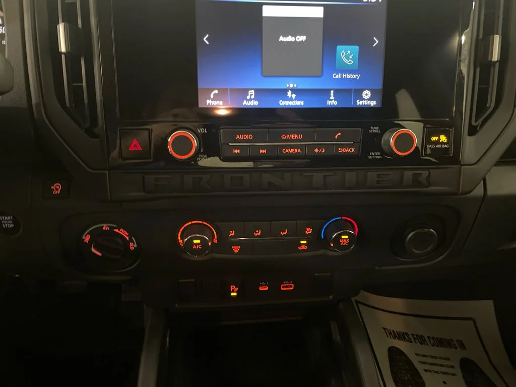 New 2026 Glacier White Nissan Crew Cab S image 19