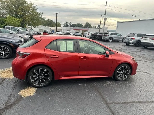 Used 2019  Toyota XSE image 8