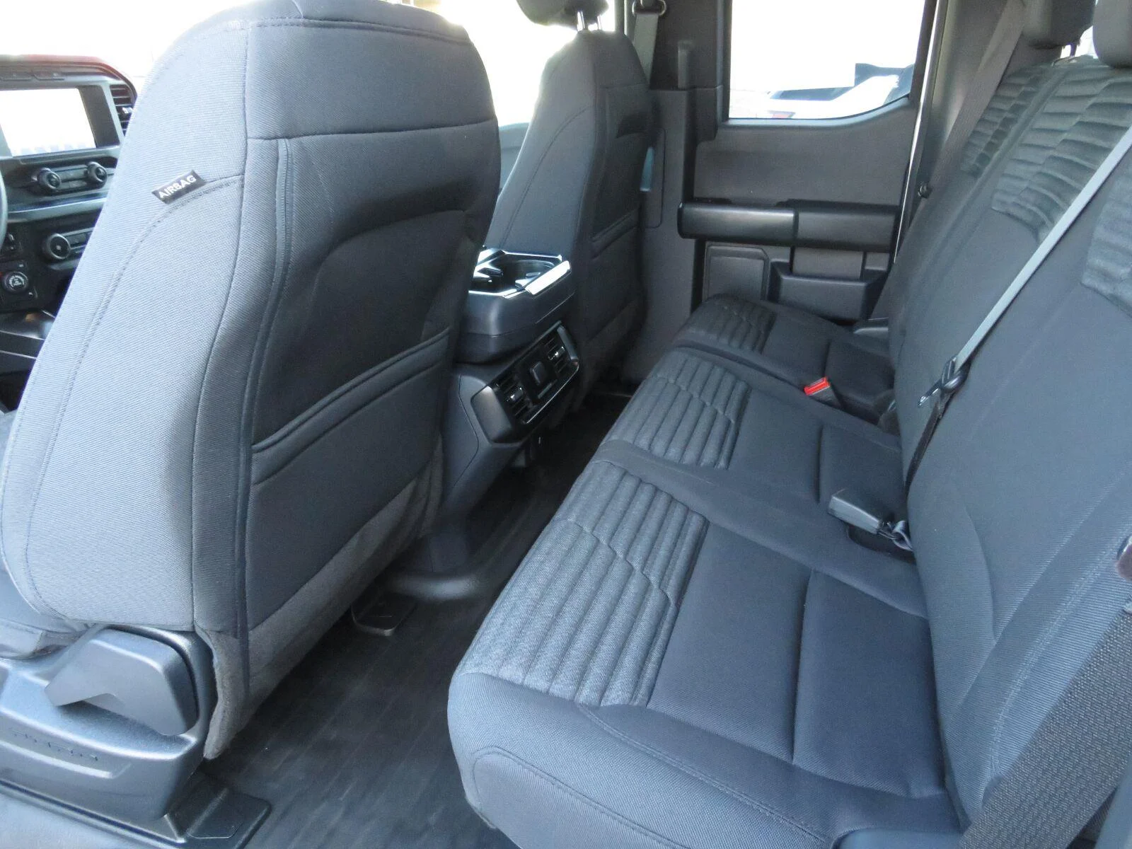 Used 2023  Ford XL image 23