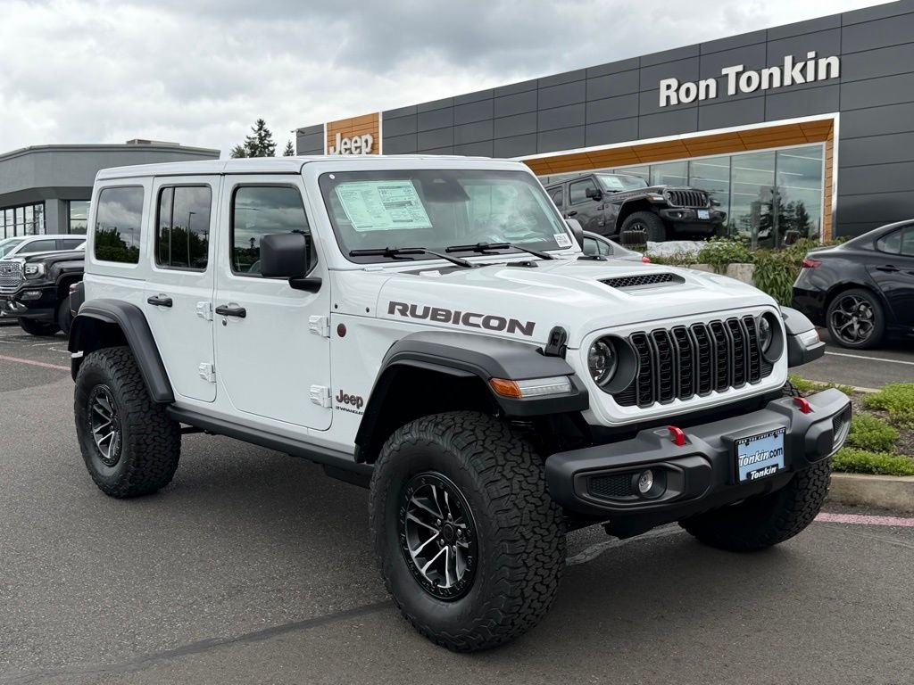 New 2026 Bright White Clear-Coat Exterior Paint Jeep Rubicon image 2