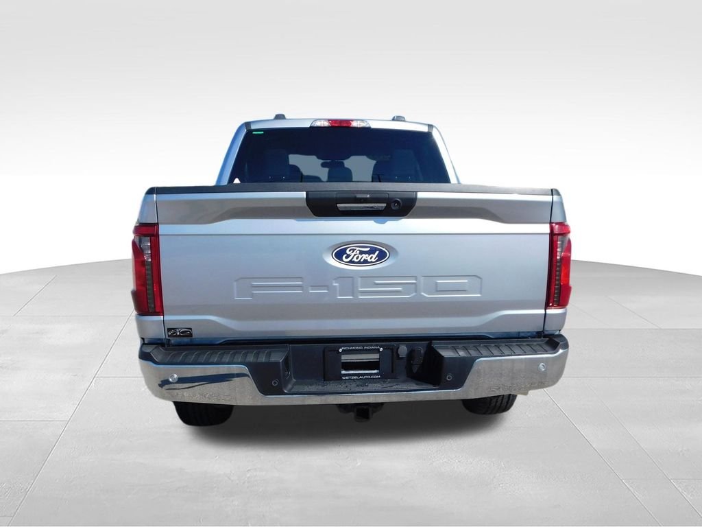 Used 2024 Silver Ford XLT image 4