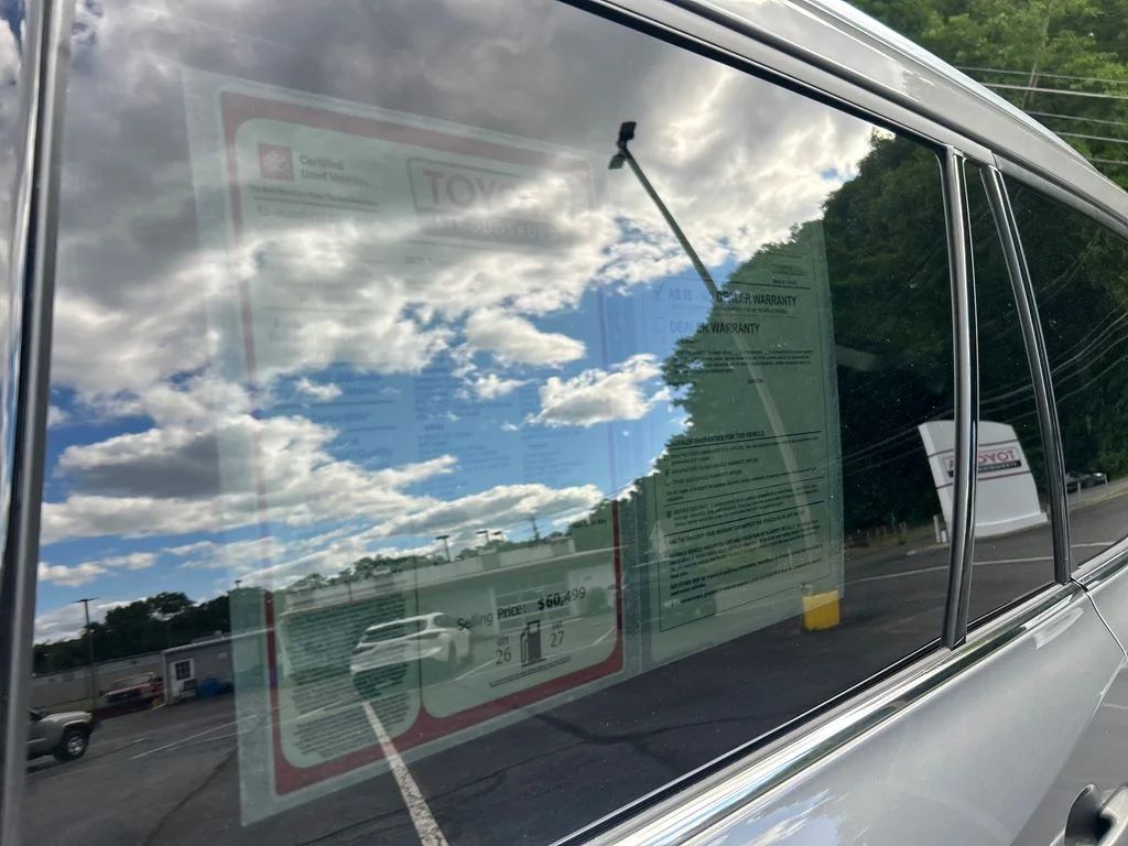 Certified Used 2025  Toyota MAX Platinum image 25