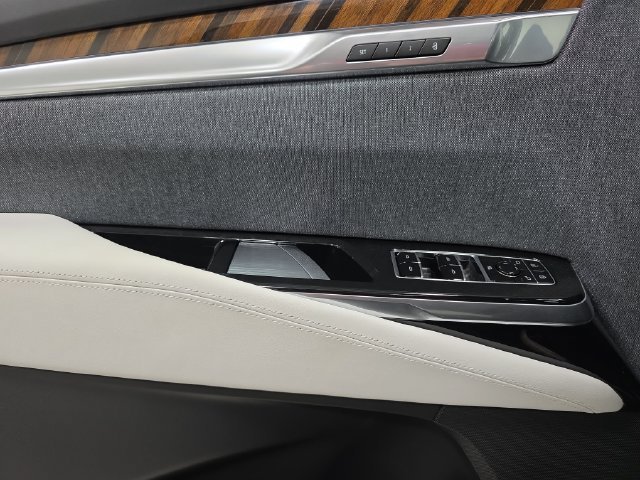 2026 Cadillac Escalade Platinum Sport - Photo 23