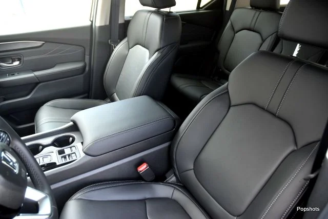 New 2026 Crystal Black Pearl Honda AWD Touring Blackout image 8