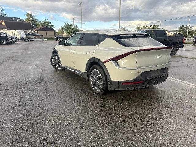 Used 2024 Glacier Kia  image 10