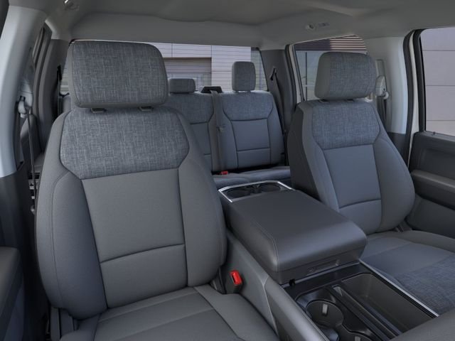 New 2026 Oxford White Ford XLT image 10