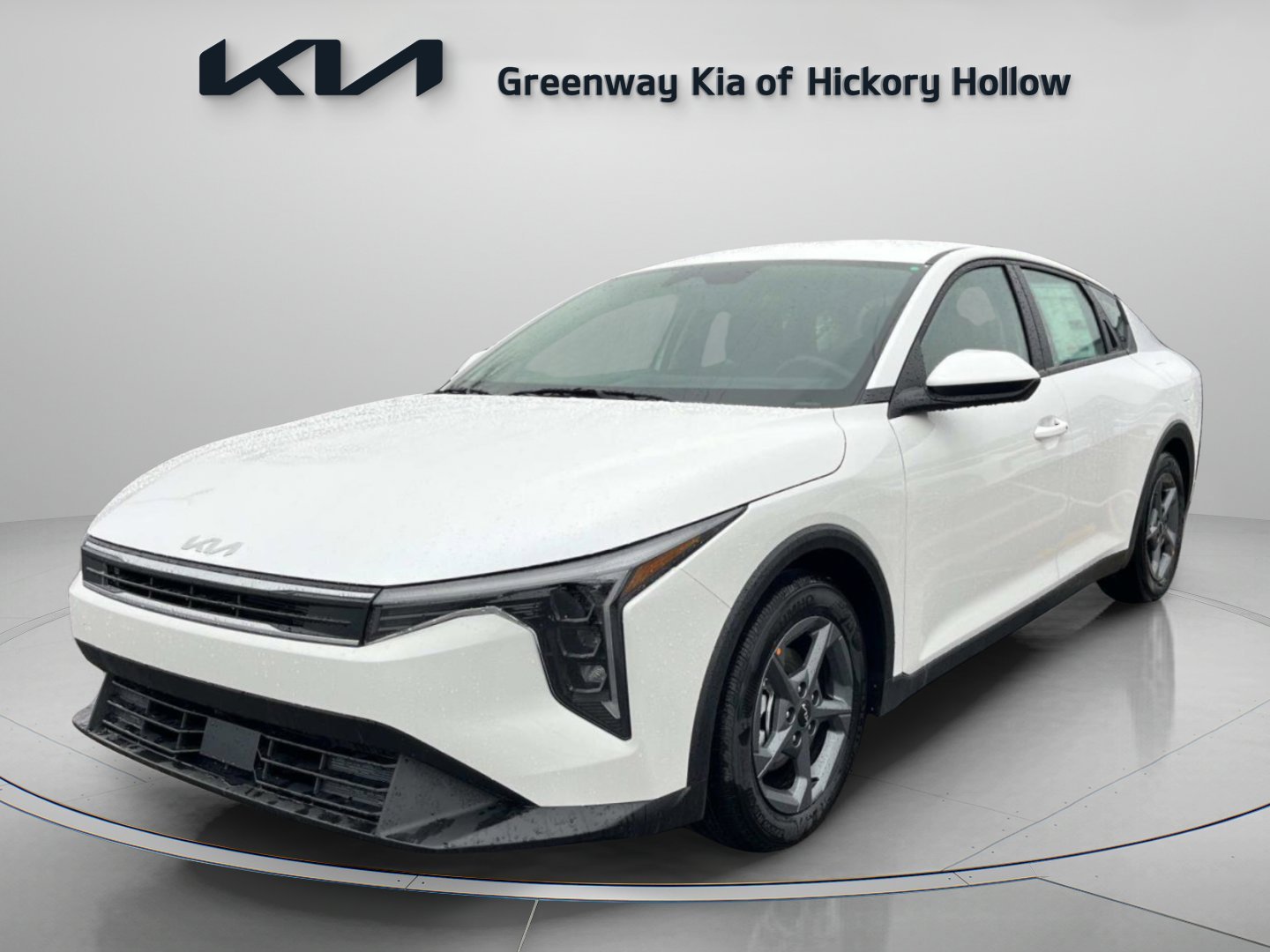 New 2025 Snow White Pearl Kia LXS image 3