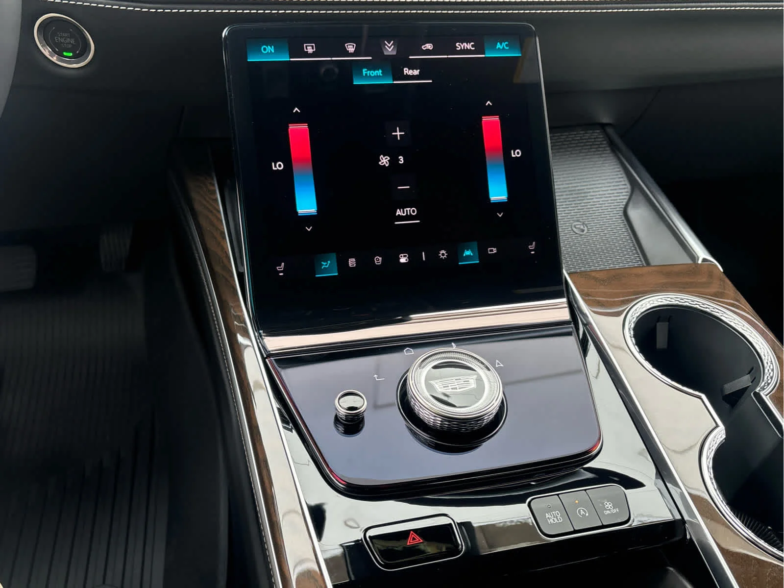 New 2026 Vibrant White Tricoat Cadillac Platinum Sport image 28