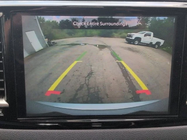 Used 2024 Silver Chrysler Touring L image 17