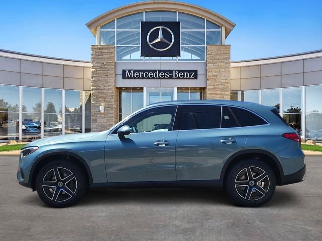 New 2026 Verde Silver Metallic Mercedes-Benz GLC 300 image 2