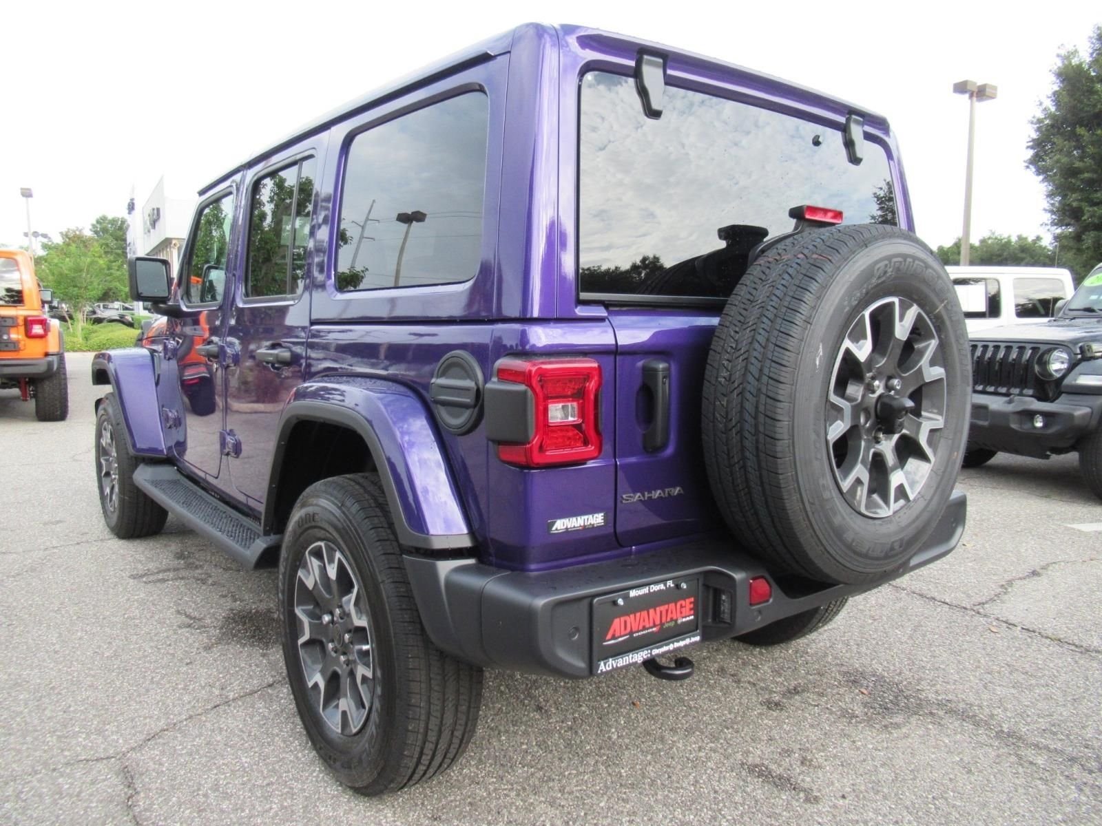 New 2026 Reign Exterior Paint Jeep Sahara image 5