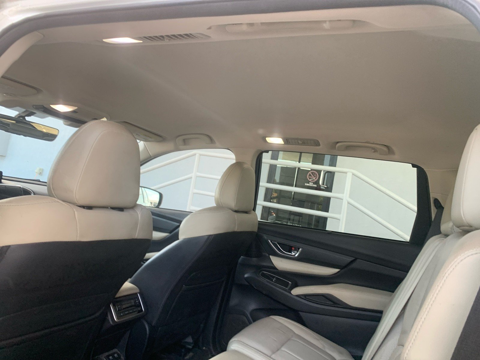 Used 2020 Crystal White Pearl Subaru Limited image 5