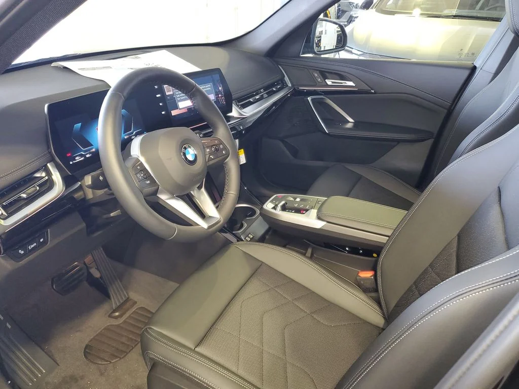 Used 2026 Black BMW xDrive28i image 15