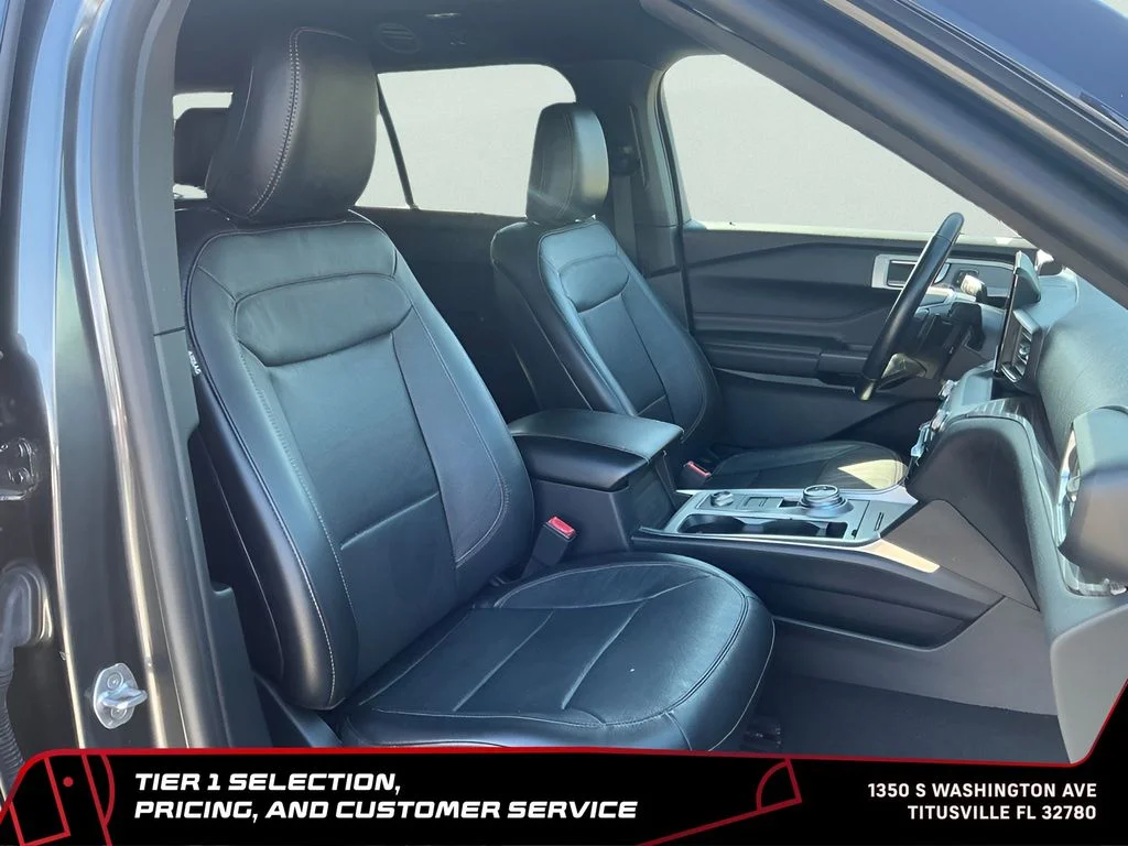 Used 2020 Gray Ford Limited image 10
