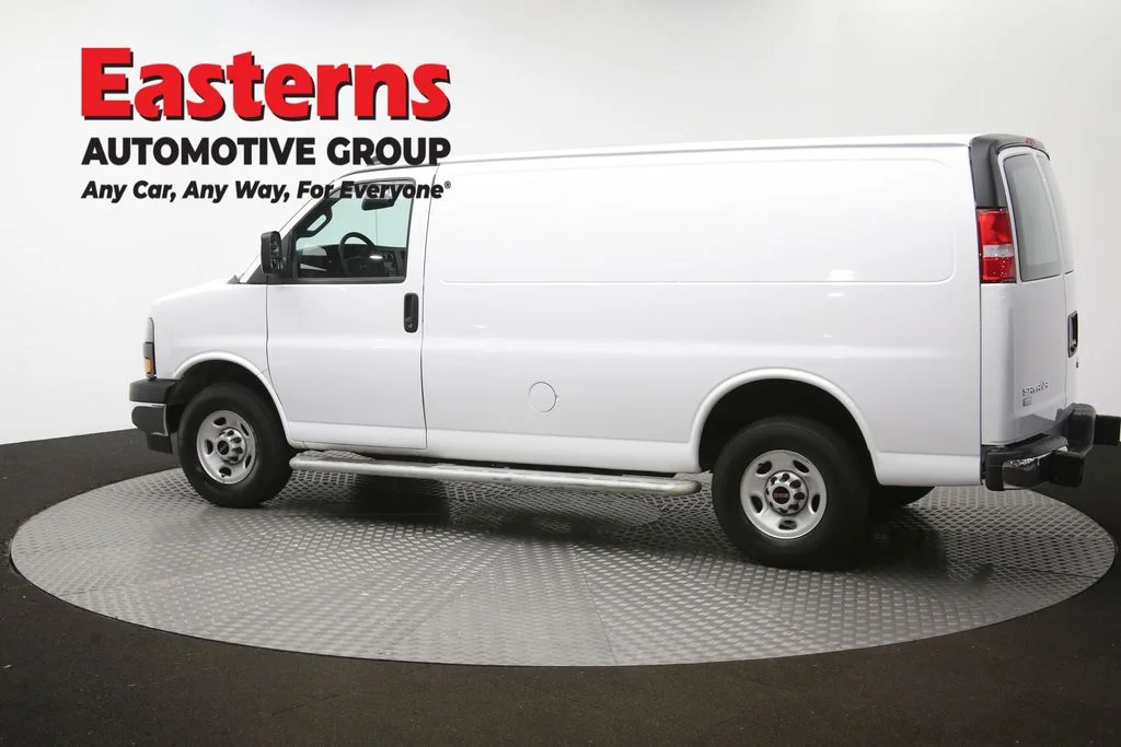 Used 2024 White GMC Work Van image 59