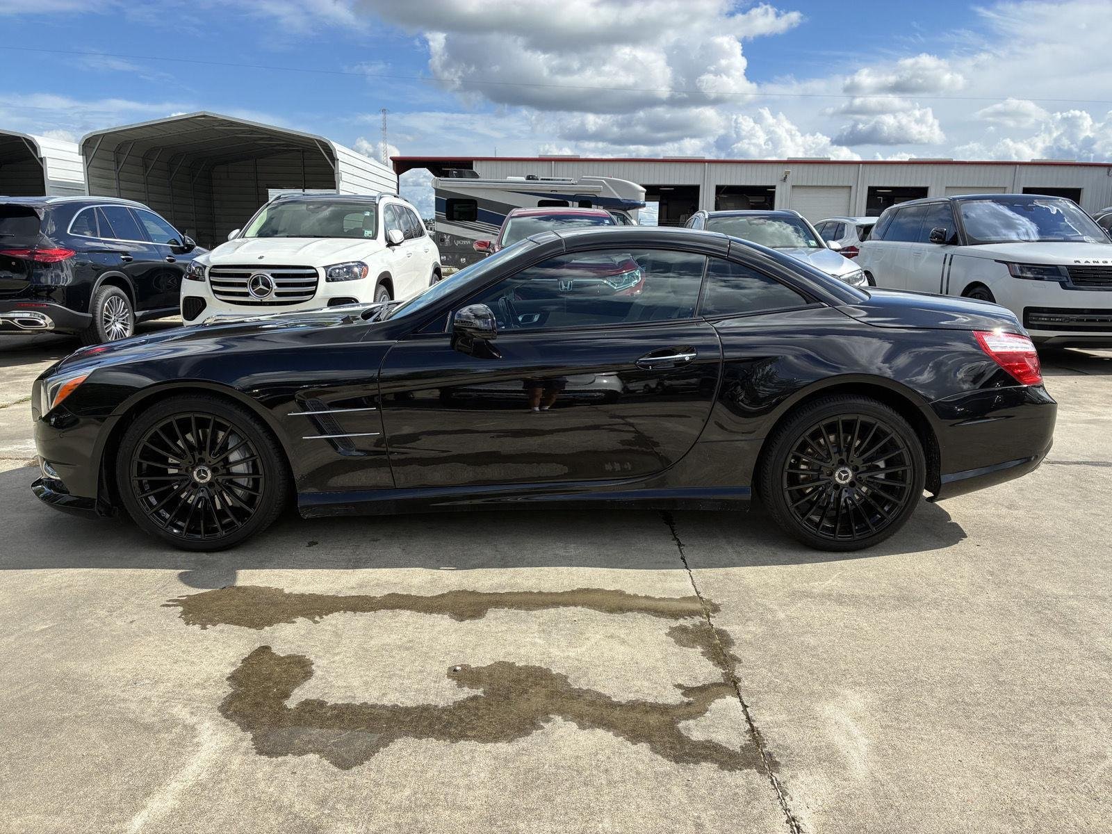 Used 2016 Obsidian Black Metallic Mercedes-Benz SL 400 image 5