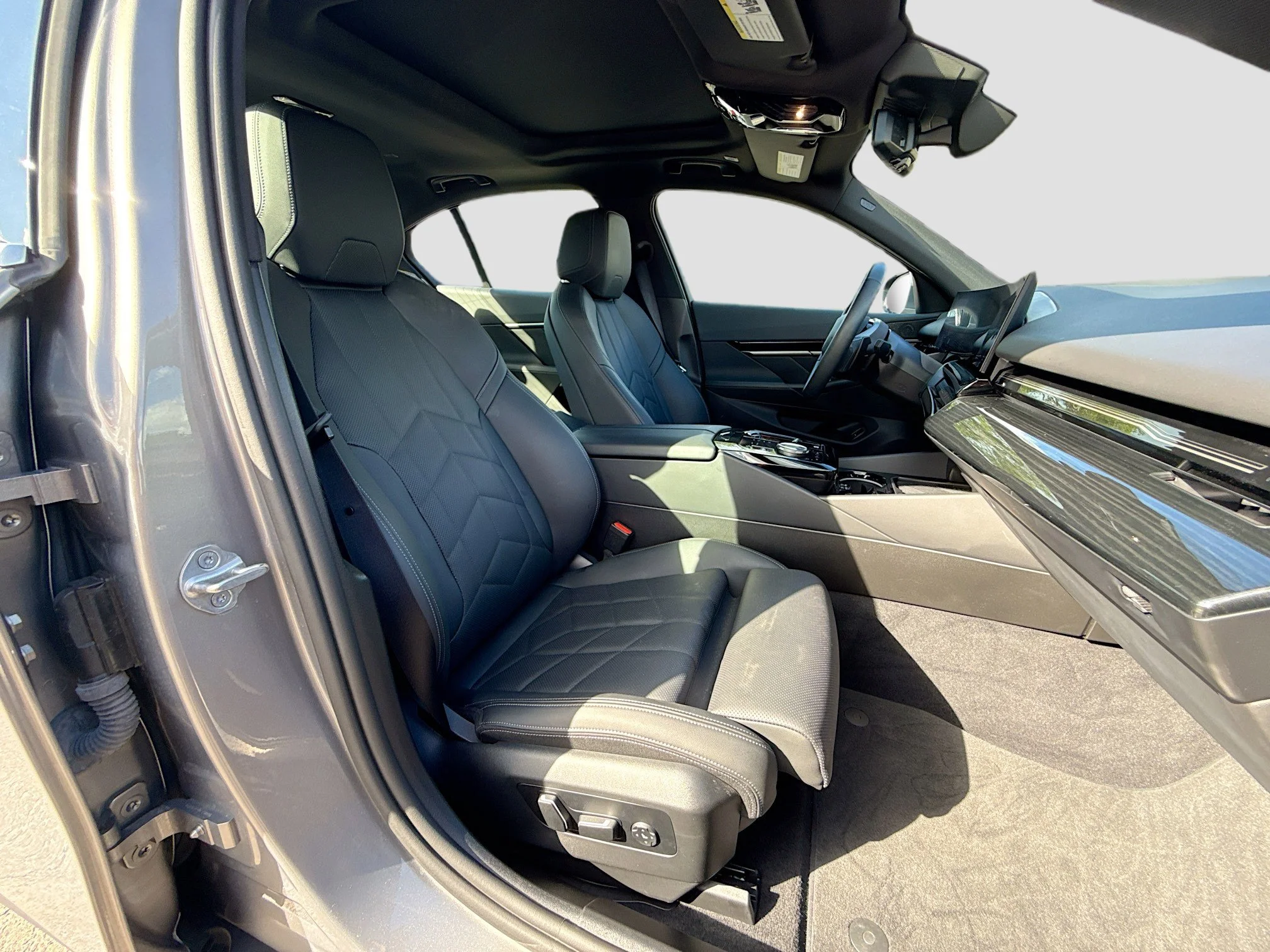 Used 2024 Gray Metallic BMW 530i image 15